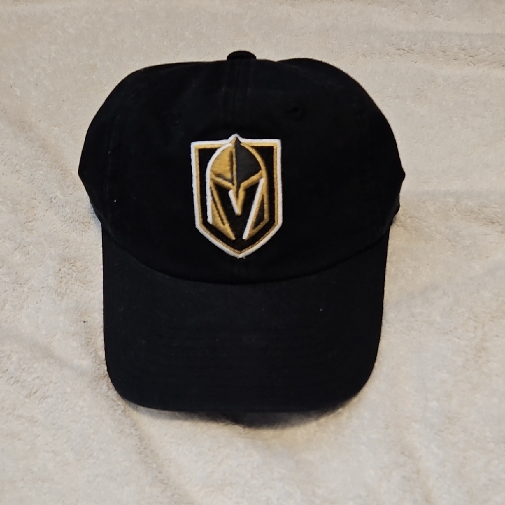 Bl Golden Knights Black Baseball Cap with Gold Shield Logo - Men Accessories